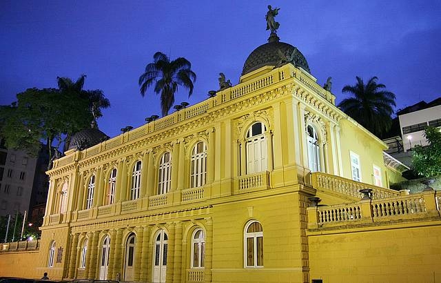 Palácio Amarelo em Petrópolis será palco de  Festival de Corais nesta sexta-feira 