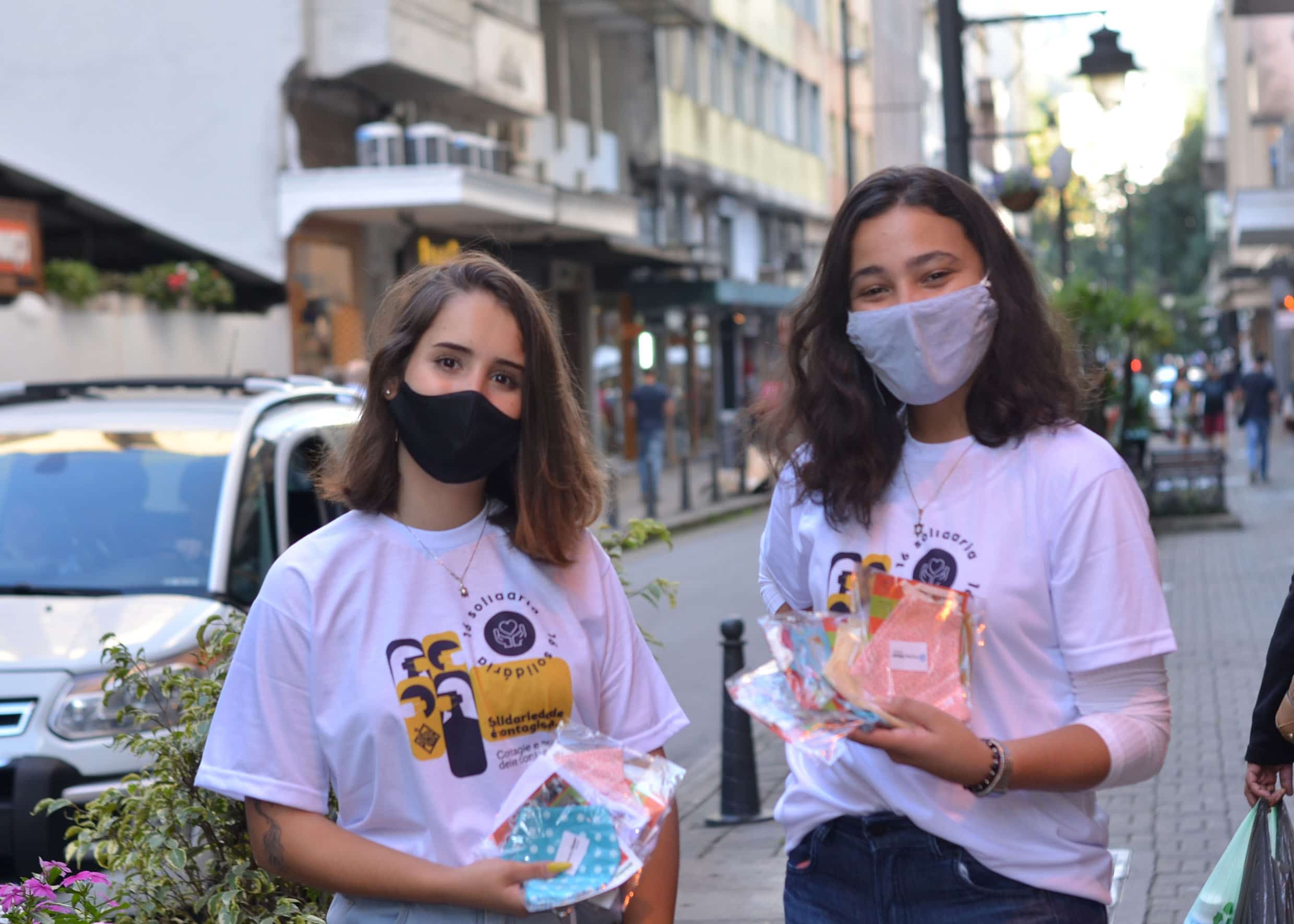 Polo comercial de Petrópolis promove a campanha ‘ Solidariedade é Contagiosa’