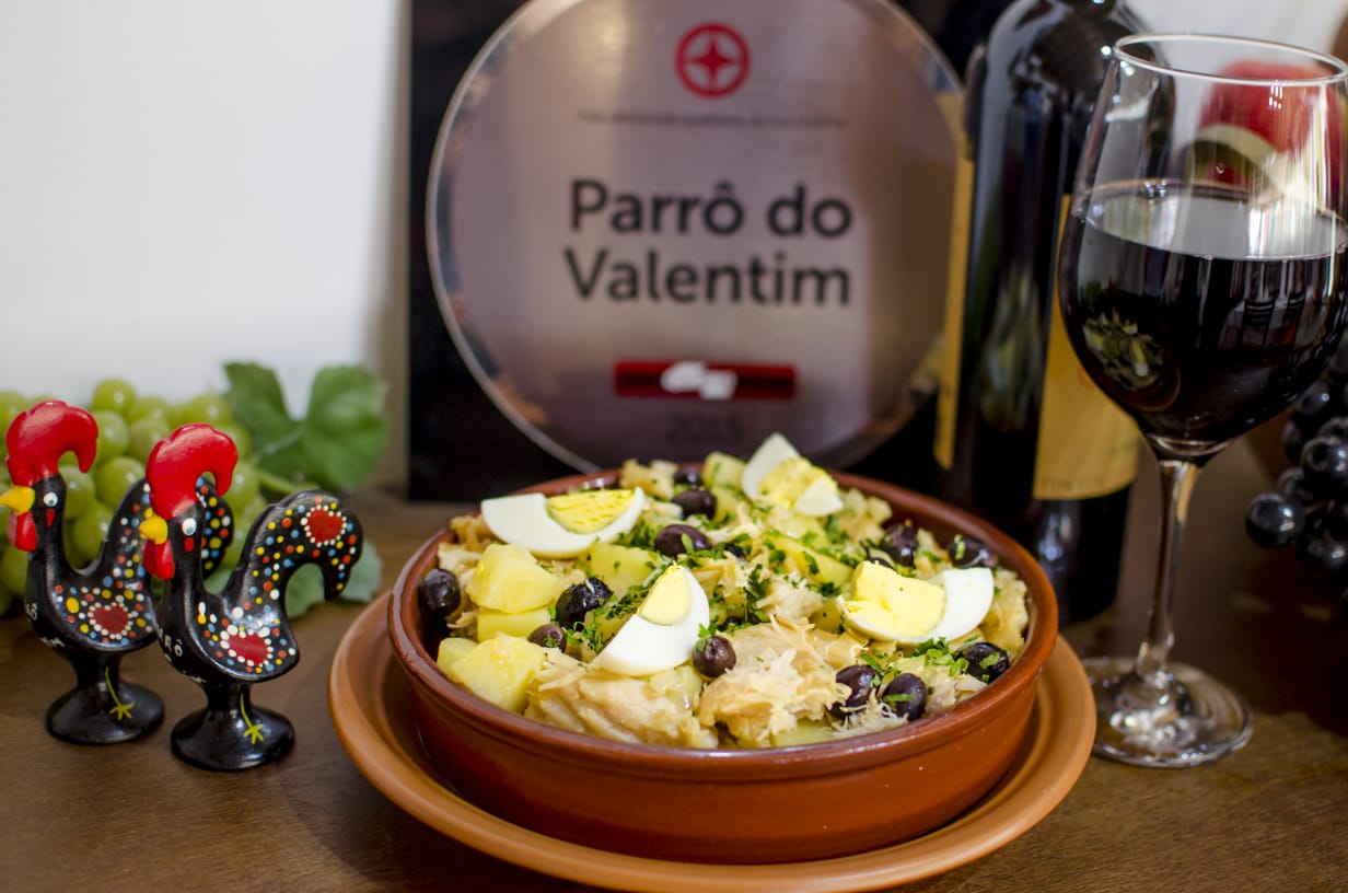 Restaurantes de Petrópolis lançam a campanha ‘Peça delivery’