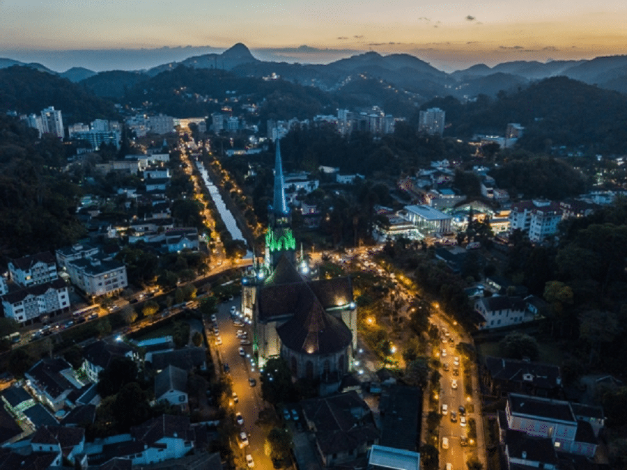 Petrópolis comemora 179 anos e oferece várias atrações a moradores e turistas