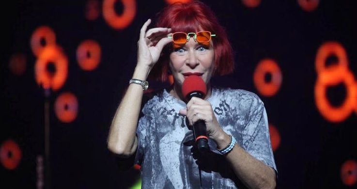 Rita Lee, ícone do Rock brasileiro, morre em São Paulo após lutar contra câncer