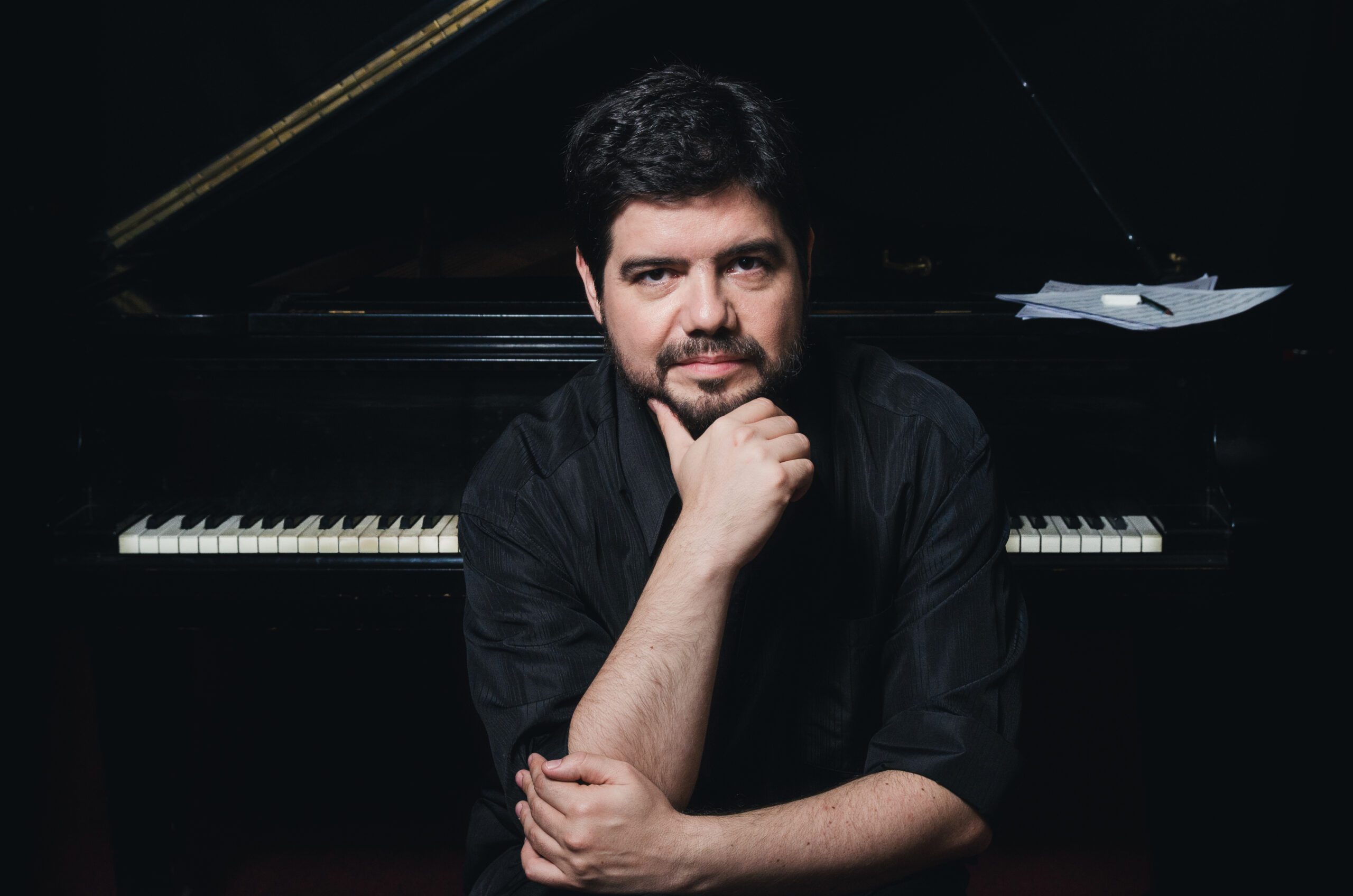 Pianista Luiz De Simone apresenta álbum “La Liberté” na Casa de Petrópolis
