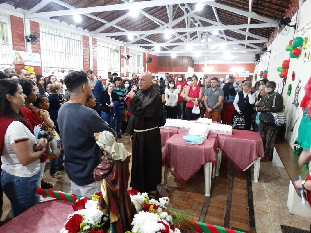 Festa de Santa Catarina terá lançamento da Escola de Música Cristo Redentor