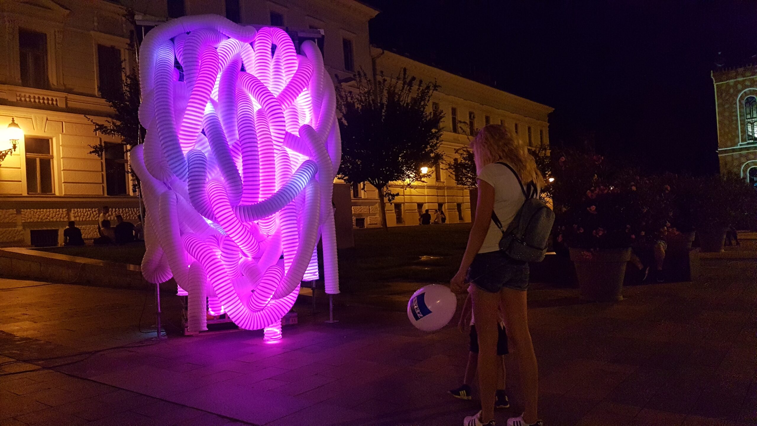 Festival de Luzes ilumina Nova Friburgo durante celebração de seu 206º aniversário